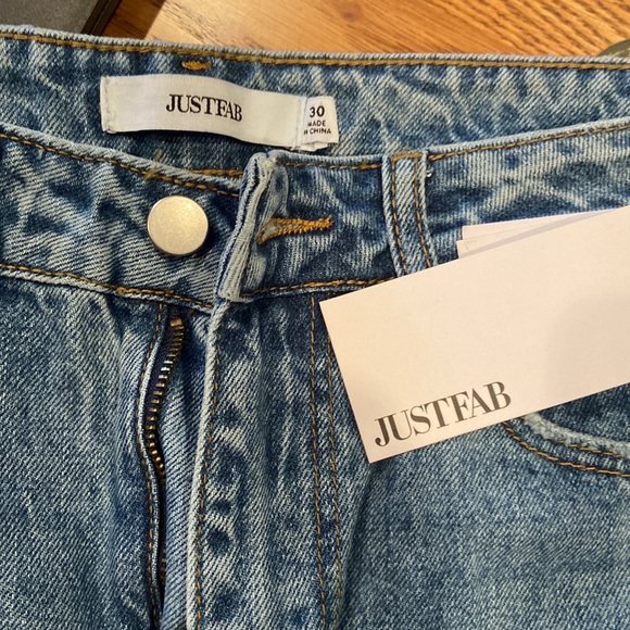 2pairs of Just Fab jeans - Picture 2 of 6